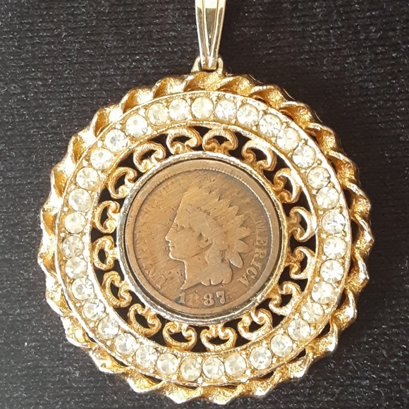 1887 Indian Head Penny surrounded in faux gold and - Picture 4 of 4